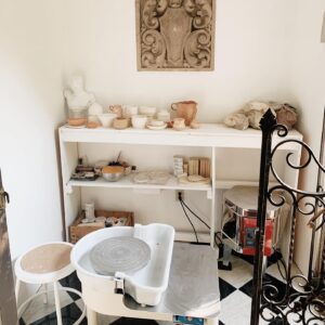 Laci J. Mailey Instagram - Studio makeover. Making things a little brighter in this dark season. Thank you @thestevebradley for doing the heavy lifting 🍊 #ceramics