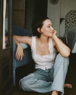 Laci J. Mailey Instagram - I'm Torn.