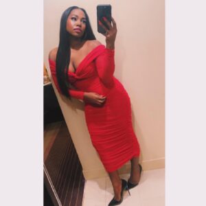 Laci Mosley Instagram - I wrote a book. Maybe come look at my book soon. ❤️💃🏽