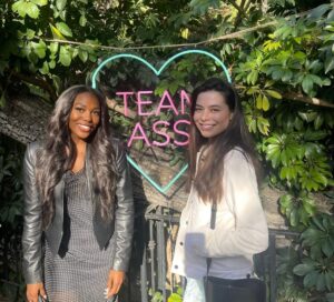 Laci Mosley Instagram - I will try to post all the stuff I forgot/ couldn’t post while we were on strike it will be hard but I WILL try! #iCarly this one is for mostly you! As a scammer I wore my @abbottelemabc merch (a show I’m not on)  to set filming #lopezvslopez (a show I am on 😂) which you can watch on Netflix now!!! Lmao I just love all the girlies!! TV is back!! 😍🤣