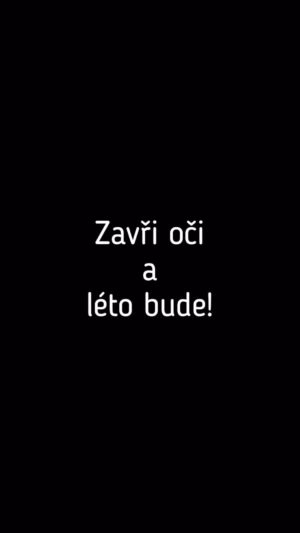 Ladislava Něrgešová Instagram - Ještě před 9 dny jsme měli ,,seklý,, týden na Rhodosu. Nebylo to přes cestovku. Letenky solo a hotel přes Booking. A pak to začalo. A šestý den stále mazec. Náš hotel byl kousek od požárů. A já vyměkla. Celé zrušit, a fofrem najít náhradu. A tak jsme se po pěti letech vrátili na Mallorcu. Ale jsme nadšení! Tak si aspoň na chvíli to teplé léto protáhneme! ❤️✈️🌊☀️#vitaminsea #mallorca #detivsedmemnebi #jatez