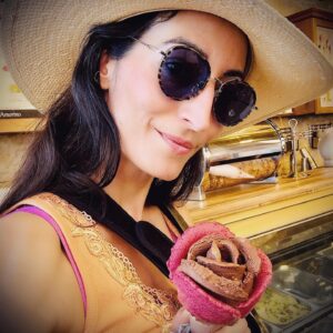 Laëtitia Eïdo Instagram - #InLove... I've always had a weakness for raspberry and chocolate ice cream... Can't resist :)