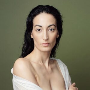 Laëtitia Eïdo Instagram - In @rudywaks' #eye.... <3 
• • •
#Portrait #Natural #Green