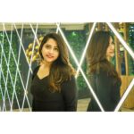 Lahari Arundhati Vishnuvazhala Instagram - 😍✨️ #newhaircut 😍 tqq @hiwagaindia 😍 Dress : rosery paris Women's MIDI Bodycon Dress One Piece Dress for Women https://amzn.eu/d/b1ptYhf