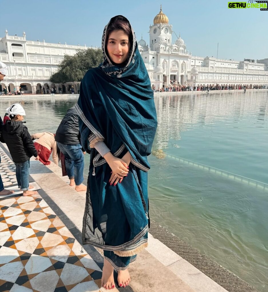 Lahoma Bhattacharjee Instagram - Days like these 🙏🏻💕🕊️ Several years ago, I stood in this very spot, taking in my last views of the Sri Harmandir Sahab, before I headed home. It left a small emptiness in my heart that yearned to be back. Today, I feel grateful to be back to this most blessed space. #GoldenTemple #SriHarmandirSahib