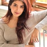Lahoma Bhattacharjee Instagram - Once upon a sun kissed winter morning 🍯 portraits by @iamsudiptachanda hair & makeup by @muabhattacharjee