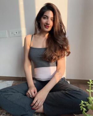 Lahoma Bhattacharjee Instagram - Hazy winter afternoons 🐌