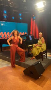 Laila Garin Top 100 Instagram Photos and Posts