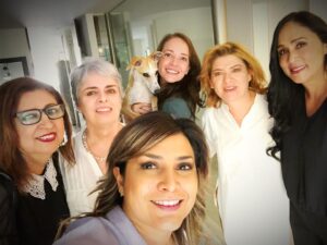 Laisha Wilkins Instagram - Celebrando madres😍