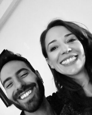Laisha Wilkins Instagram - Para qué es la vida sino para compartir risas y sonrisas 😌