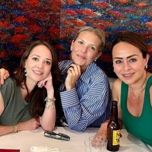 Laisha Wilkins Instagram - Hasta angelicales nos vemos @alechuns @izapuente 😌