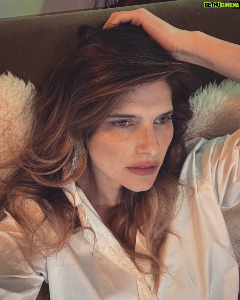 Lake Bell Instagram - Last day of my quarantine, who dis?