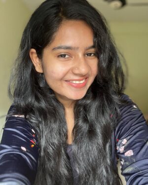 Lakshmi Unnikrishnan Instagram - Mee 🙈🐵