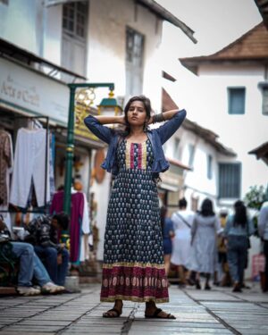 Lakshmi Unnikrishnan Instagram - ❤️❤️
📸:@girishchottanikkara
Styling: @mee_e_raa