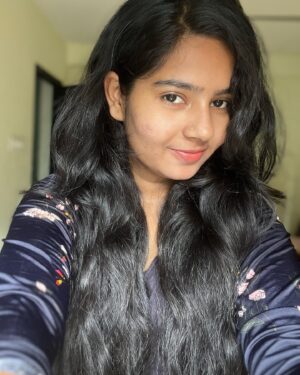 Lakshmi Unnikrishnan Instagram - Mee 🙈🐵