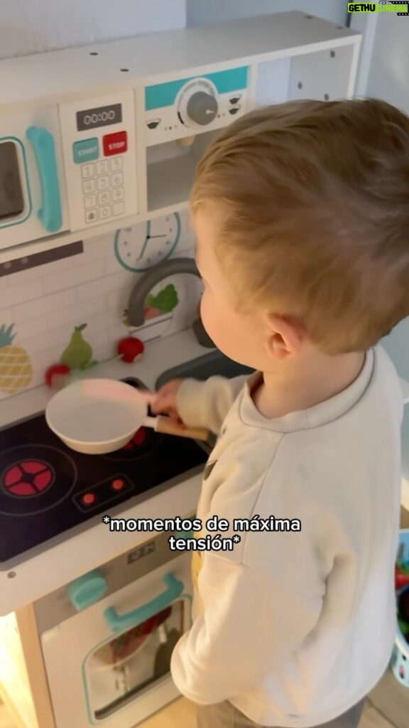 Lala Chus Instagram - HOY EN PESADILLA EN LA COCINA: los fogones del Chef Diego. 🔥🔥🔥🔥