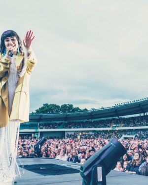 Laleh Pourkarim Instagram - ❤️till @annaleone som värmde upp Ullevi så fint ❤️ 
Vilken kväll det blev..