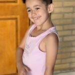Lali González Instagram - El tiempo…pasa y no perdona. ⏱️ Estás más alta, mas cotorrita y más hermosa que nunca ! Las dos siempre seremos dinamita 🧨 ❤️Deseo que el tiempo pare y dejes de crecer ! Te amo con toda mi alma ! Gracias por estar conmigo en cualquier lugar del mundo 🌍