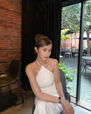 Larine Tang Yue-Ping Instagram - 無定向
全自動隨心咻
📷