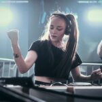 Larissa Rieß Instagram - Luft und Liebe Festival 🩷 . . . . . . #dj #producer #pregnantdj #pregnant #techno