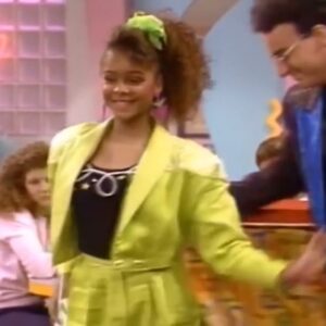 Lark Voorhies Instagram - Hey everyone! I will be doing a Q&A for my character “Lisa Turtle” and would LOVE to answer the questions you all have 🌸 #commentdownbelow #lisaturtle #sbtb #nbc #peacockTV #silverscreenpr