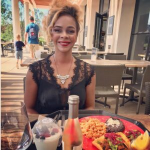 Lark Voorhies Instagram - Wishing you all a happy week! #blessed🙏 #happy #larkvoorhies
