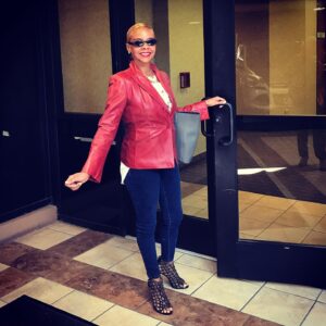 Lark Voorhies Instagram - #fbf❤️ from my last trip to the dentist! I use a lot more hand sanitizer now when opening doors🌺 #flashbackfriday #grateful #blessed #handsanitizer