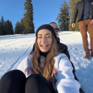 Laura Battistella Instagram - C’est officiel, je me suis réconciliée avec le ski