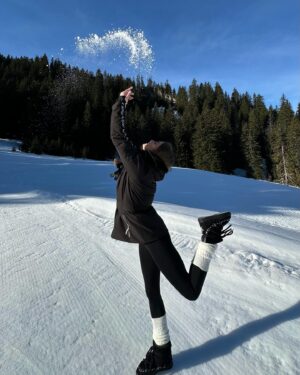 Laura Battistella Instagram - C’est officiel, je me suis réconciliée avec le ski