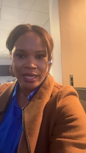 Laura Coates Instagram - After Show Friday night!!!!!!! #BTS #CNN #lauracoateslive