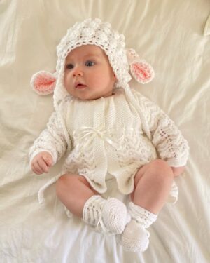 Laura James Instagram - her first Halloween 🐑🤍
