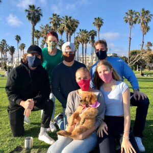 Laura Leighton Instagram - My quarantine crew, sporting our homemade masks!  And a bandana for Billie. 🐶❤️ Stay safe everyone. 😷👊🏼
.
.
#FamFriday #BackToTheSewingMachine #BillieTheKid