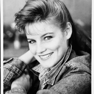 Laura Leighton Instagram - Just came across this headshot from ummm... maybe 1989? 😆 #tbt