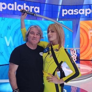 Laura Moure Instagram - Tras las cámaras en el especial carnaval de pasapalabra !