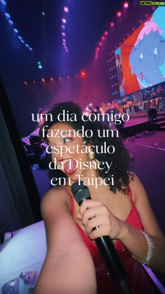 Laura Castro Instagram - Um dia comigo fazendo um espetáculo da Disney em Taipei 💛🥹