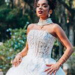 Laura Castro Instagram - Brimsley, leve-me ao Baile Bridgerton @netflixbrasil ✨👑 stylist: @schiavellii fotos: @_mastror