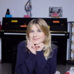 Laura Dutilleul Instagram - RDV le 15 mars C’est la plus grosse annonce de ma vie, Regardez bien la vidéo jusqu’à la fin, j’ai besoin de vous !!!❤️