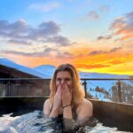 Laura Dutilleul Instagram - 2023 en 10 photos ❤️‍🔥 Vous avez découvert "Respire" et mon histoire. Il y a aussi eu "Plus de problèmes", et nous préparons la suite ^^ Vous me découvrez de plus en plus artistiquement et musicalement ; la suite arrive vite (très vite), et j'ai trop hâte !!! <3 Merci pour cette année, à vous, à ceux qui ont croisé ma route et à toutes les personnes qui m'entourent. J'ai une grosse pensée pour mon papy qui nous a quitté cette année. Je pense à toi tous les jours. Et promis, 2024 est à nous 🤍