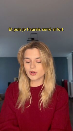 Laura Dutilleul Instagram - ma plus belle étoile 🌟 
Cette chanson est sublime et mon papy l’adorait @claudiocapeo ♥️ #cover #sijavaissu