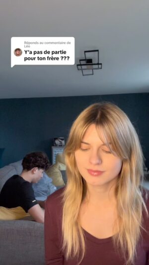 Laura Dutilleul Instagram - Ça faisait longtemps que l’on s’était pas fait un câlin 🥺 #petitfrere #chansondamour
