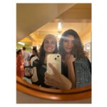 Laura Gómez Instagram - Lauri en Stgo de 🌶️🇨🇱 @mslauragomez amiga hermosa!!! Con @su_hidalgo ❤️❤️‍🩹‼️❣️🔴🟥♥️🌶️🔥💕💝👯‍♀️ que tu pasada por esta parte del mundo sea hermosa para ti!!!!