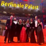 Laura Gómez Instagram - #LaCocina is a beautiful ensemble piece, brilliantly crafted by our visionary director #AlonsoRuizpalacios, who conducted his actors & entire creative team as instruments to make music. Loved being part of this stunning film which had its World Premiere last Friday at @Berlinale and was also the beginning of such beautiful friendships! • • La Cocina es un hermoso film, visualmente cautivador del talentoso Alonso Ruizpalacios, protagonizado por una estupenda Rooney Mara y comandado al timón por un @rulobrionesc tan profundo e intenso en pantalla como cuando colocó el texto #PalestinaLibre en su retrato oficial del festival, y una formidable actriz revelación @_annadiaz. El resto de este elenco diverso y vibrante, nos lanzamos durante dos meses a construir un trabajo en equipo, que aún con ciertos desafíos, sabíamos sería muy especial, y ahí creamos magia, entre clases de cocina, ensayos, coreografías en set con su gran cinematógrafo @juanpabloramirez y demás equipo creativo, y un rodaje en el que Alonso nos guió como instrumentos para hacer música, culminando con lo que sería el inicio de una linda amistad entre toda la tropa y un film en Competición Oficial en #Berlinale, uno de los más prestigiosos festivales del mundo. ¡Salud 🥂 y que viva el cine 🎥 con ♥️!