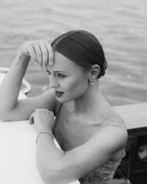 Laura Haddock Instagram - @armanibeauty 
#ArmanibeautyStars #Armanibeauty
#BiennaleCinema2021 #Venezia78 

Photographer: @ionawolffphoto 
Styling: @aimeecroysdill 
Make up: @naokoscintu 
Hair: @halleybrisker