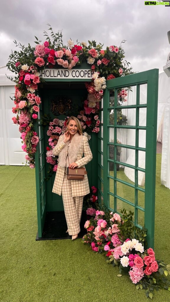 Laura Hamilton Instagram - A very special day @cheltenhamraces with @thejockeyclub and the legendary Michael Dickinson. . . . Being in the parade ring so close to the horses, on the course itself, in the weighing in room, meeting the jockeys AND having a glass of bubbles in the Royal Box was an absolute treat! An experience I'll always remember and be grateful for... . . . #grateful #cheltenham #lauraslook #aspecialday @hollandcooperclothing @ysl @modainpelle