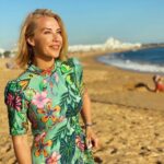 Laura Hamilton Instagram – I hope you are all enjoying the new series of @aplaceinthesunofficial. Today I will be in Portugal, in Vale de Lobo … Tune in to @channel4 at 4pm to find out if I find my house hunters their perfect place in the sun! @freeform_productions 
.
.
.
#newseries #portugal #holidayhome #escapism #wanderlust #algarve #grateful #property #valedolobo