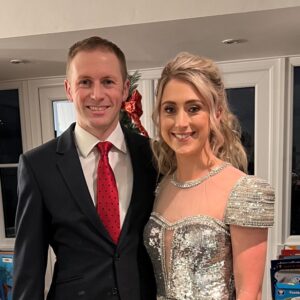 Laura Kenny Instagram - Still not quite sure what to write this morning. I feel so incredibly proud to be given the honour of Dame. What I do on a daily basis, riding my bike, never really feels like a job. I feel so lucky that this has been the case for my entire career. There is a whole team of people behind me that make all of this possible. I am grateful and thankful to all of them, especially to Albie for making sure my feet are kept firmly on the ground! 
I am also incredibly proud of my wonderful Husband @jasonkenny107. Or shall i say Sir Jason Kenny, who I’m lucky enough to share all the best experiences with. Happy New Year!