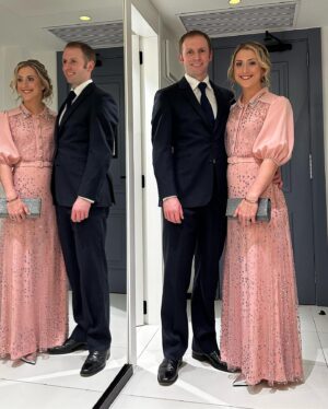 Laura Kenny Instagram - A night celebrating the most incredible people @prideofbritain 💗 

👗 @jennypackham 
💇‍♀️ @wildflowerhaircompany 
💄 @essexhairmakeup 
📸 @davidfisherphoto @shutterstock