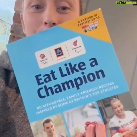 Laura Kenny Instagram - New year, new recipes 🎉 While we’re getting back into the same routines with school, work and training we’ve been mixing things up at meal times since we got our copy of Aldi’s new cookbook. It’s got 80 recipes from Team GB and Paralympics GB athletes in there, including some from me and @jasonkenny107 (but actually @maxwhitlock’s is my favourite…) All profits are being donated to charity and it’s on sale in Aldi now! @aldiuk @aldispecialbuysuk #AldiUK #EatLikeAChampion