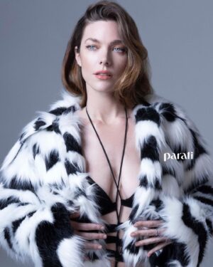 Laura Laprida Instagram - ✨✨ @paratirevista 
@chrisbeliera @alegarcia360 @sunshinecarreras @_marcobustamante_
