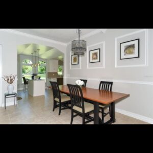 Laura Lentz Instagram - before and after...the first pic is from when we looked at the house. it’s amazing what a little paint and lighting can do to a room!! waiting for new chairs...and i need art! 
#interiordesign #idistudent #interiordecorating #benjaminmoore #etsy #restorationhardware #arka